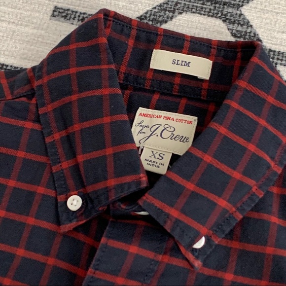 *NEW* J.Crew Slim Long Sleeved Button Up - Picture 5 of 7